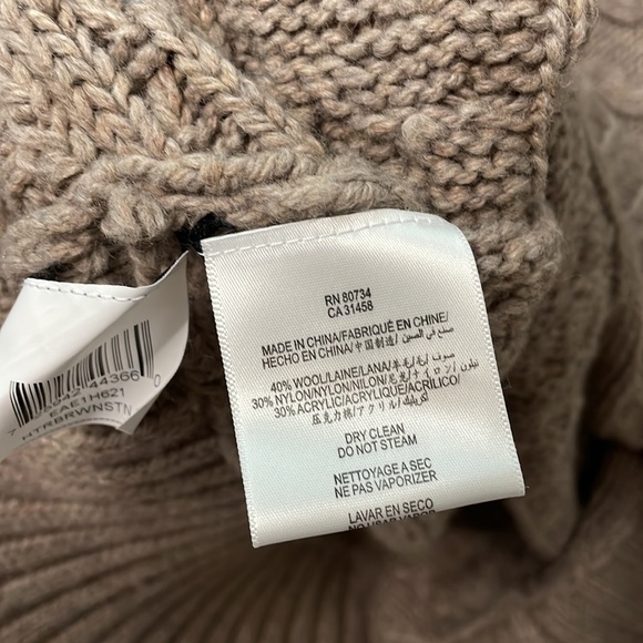 BCBG NWT small wool blend short sleeve poncho cowl neck - Picture 6 of 14